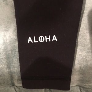 EXCLUSIVE “ALOHA” LEGGINGS from Hawaii